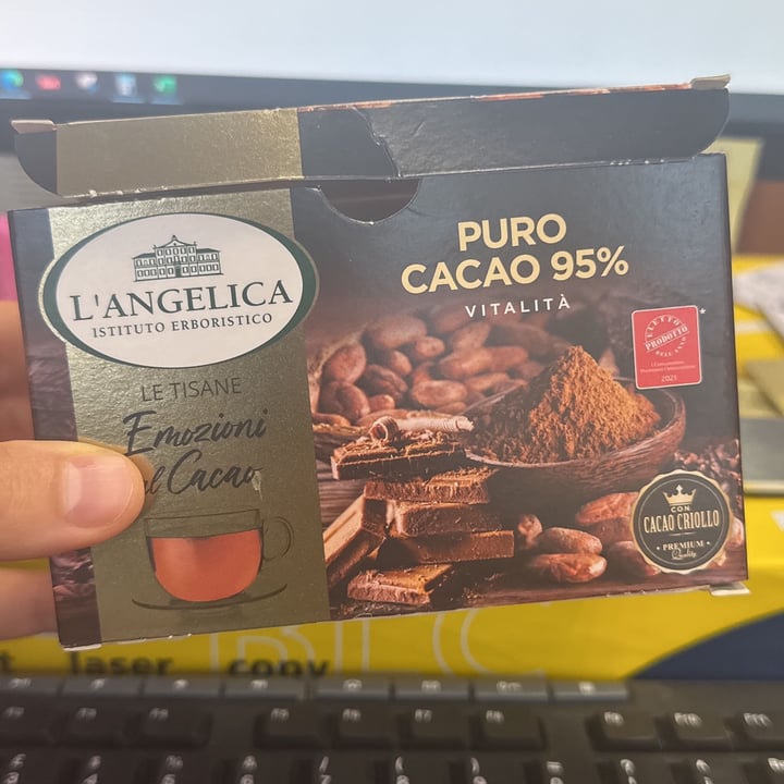 photo of L'angelica Emozioni al cacao puro cacao 95% shared by @aliclinomaniac on  05 May 2023 - review