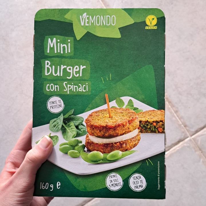 photo of Vemondo Mini burger con spinaci shared by @giuliasmart on  01 Mar 2023 - review