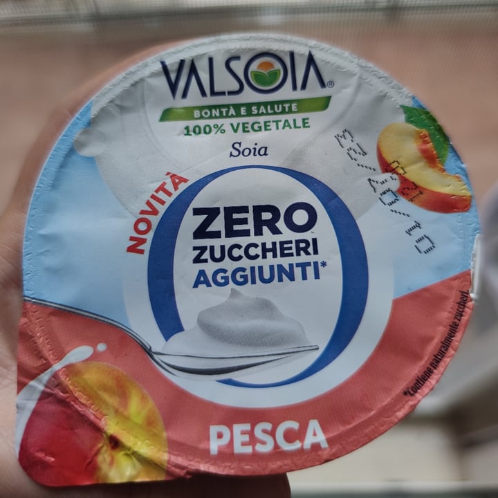 photo of Valsoia yogurt pesca zero zuccheri shared by @giorginaveg on  30 Jun 2023 - review