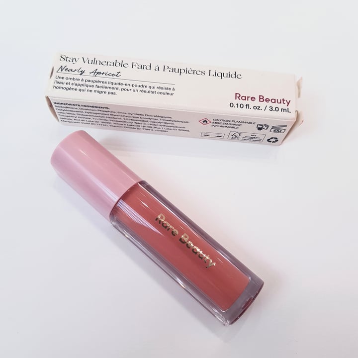 photo of Rare Beauty Stay Vulnerable Liquid Eyeshadow shared by @dourayra on  30 Jul 2023 - review