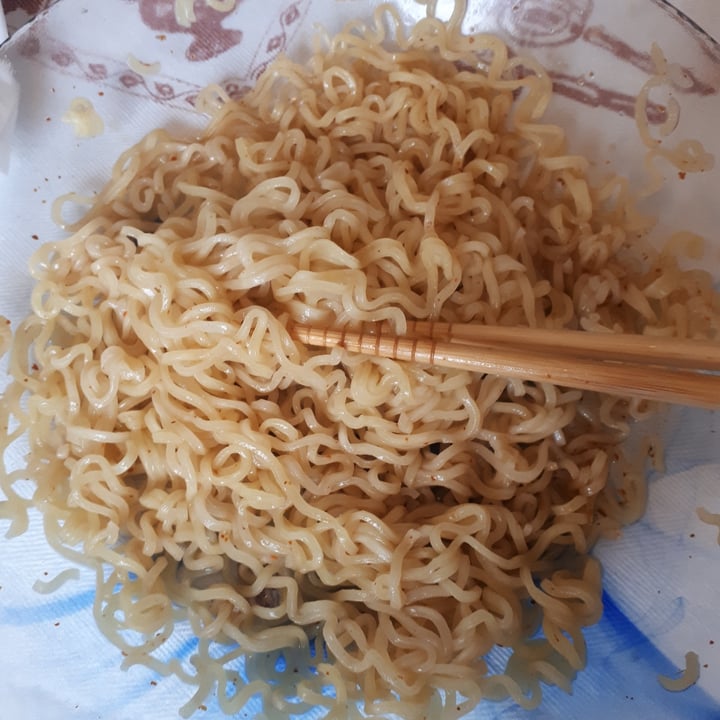 photo of Indomie Mi goreng Stir-Fry noodles shared by @paolinasw on  14 Jun 2023 - review