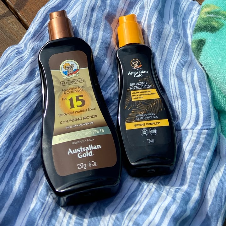 photo of Australian Gold Instant Bronzer SPF 15 Spray Gel shared by @joyfulraccoon39 on  13 May 2023 - review