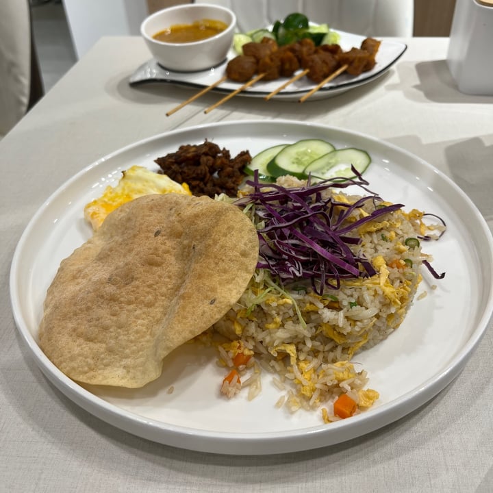 photo of D’life orchard gateway Yang Zhou Fried Rice shared by @vegphilosopher on  21 Apr 2023 - review