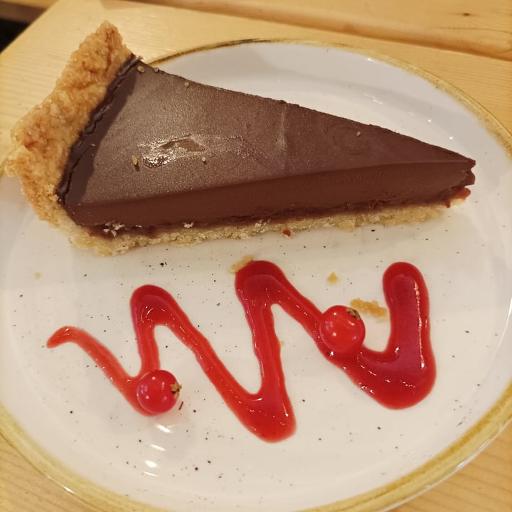 photo of Aromaticus Torta cioccolato e lamponi vegana shared by @teruccia on  17 Jul 2023 - review