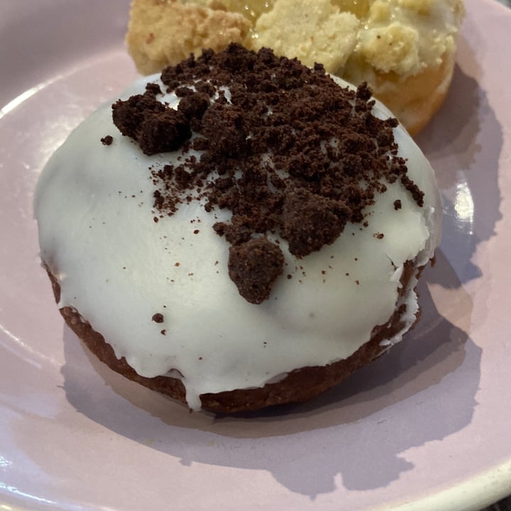 photo of Brammibal's Donuts Cookies And Cream shared by @lucasalorenzi on  19 Feb 2023 - review