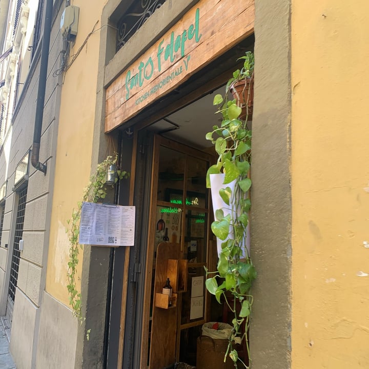 photo of Santo Falafel Babilonia shared by @samanthab3 on  25 Jun 2023 - review