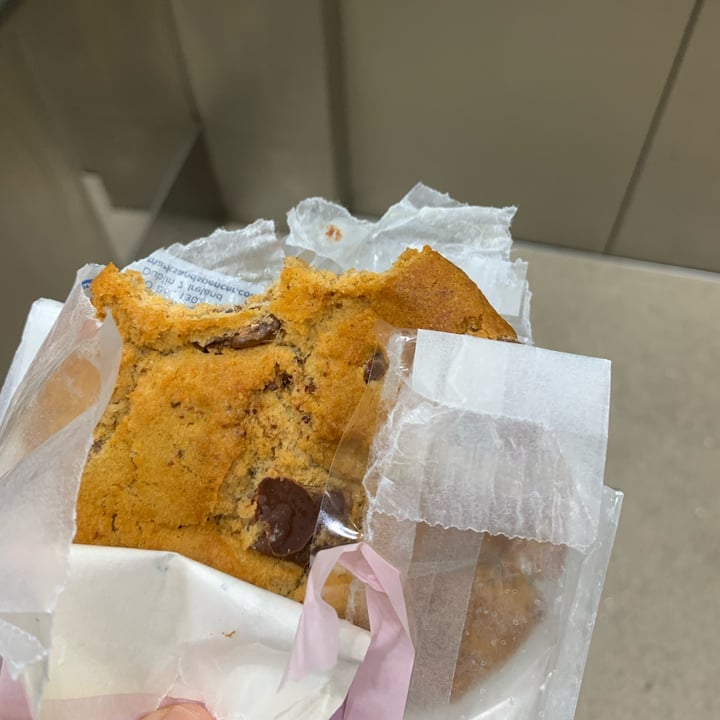 photo of Marks & Spencer Food (M&S) Plant Kitchen Chocolate Chip Cookie shared by @bloomingpuppy on  24 Mar 2023 - review