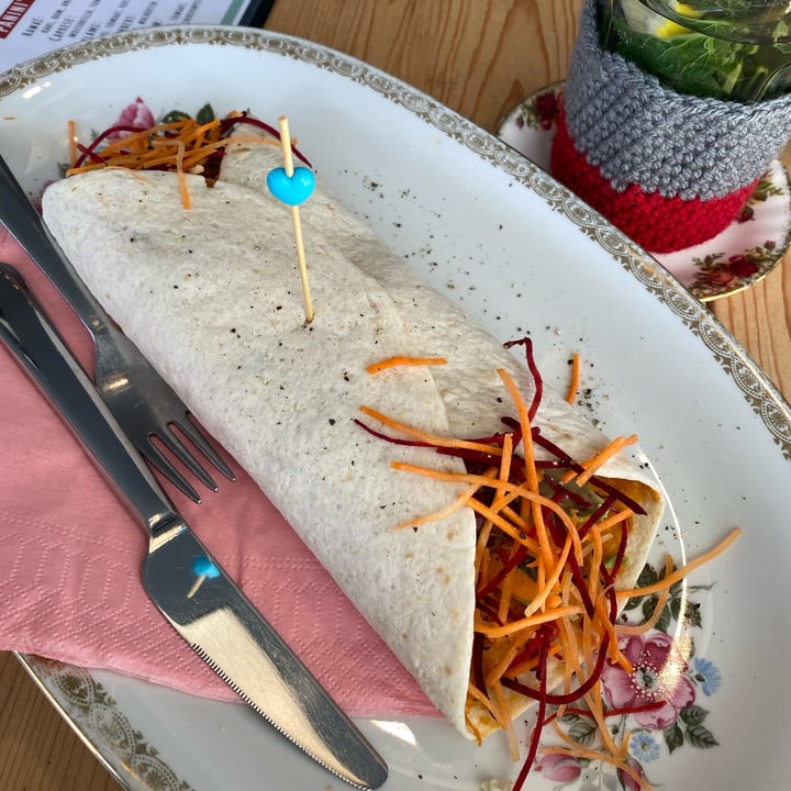 photo of Kattencafé The Coffee Cat vegan wrap shared by @jella02 on  05 Mar 2023 - review
