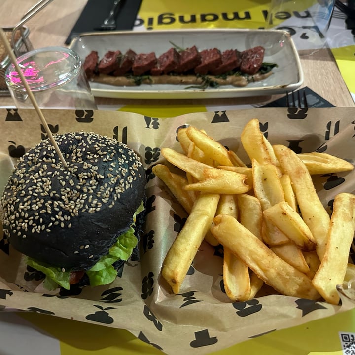 photo of Impact Food Smoked Burger Beyond shared by @eglesplendente on  25 Mar 2023 - review