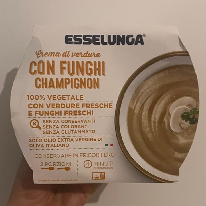 photo of  Esselunga Crema di verdure con funghi champignon shared by @angelarusso on  05 Jan 2023 - review