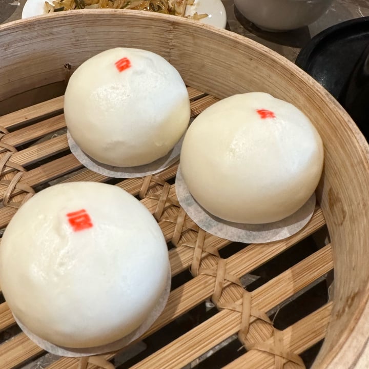 photo of Din Tai Fung Steamed Red Bean Buns shared by @mrdonut on  18 Mar 2023 - review