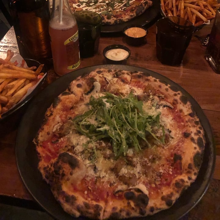 photo of Red Sparrow Pizza Salsiccia Pizza shared by @clawsandmore on  21 Jan 2023 - review