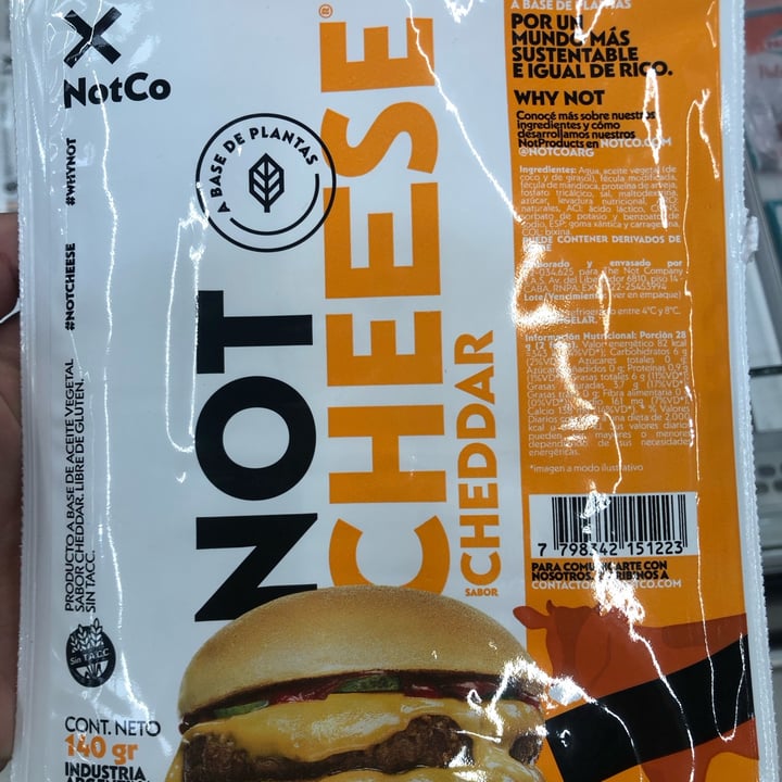 photo of NotCo Queso chedar shared by @vegansencillo on  17 May 2023 - review