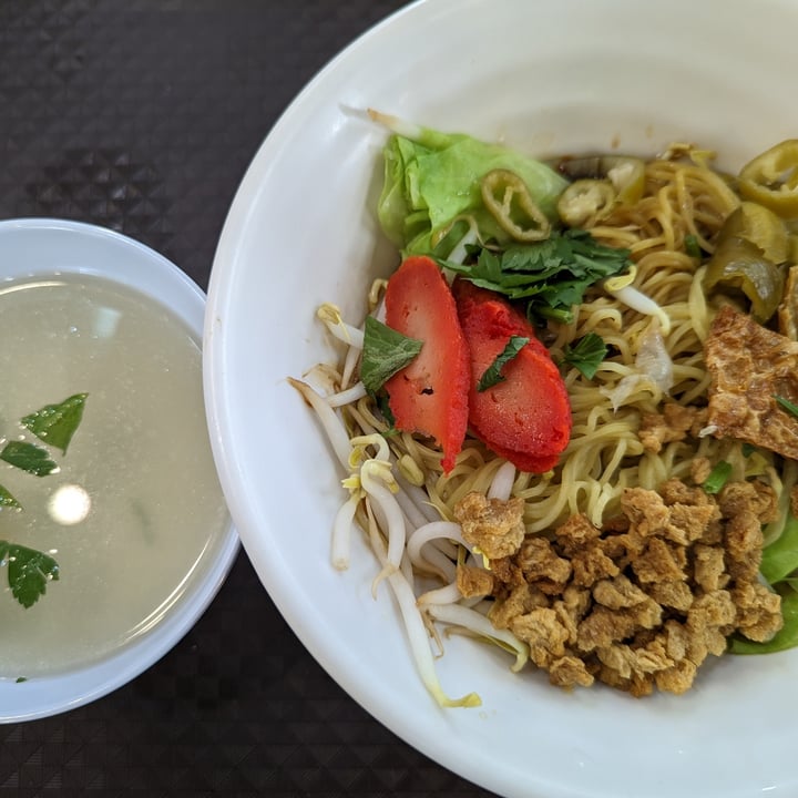 photo of Daily Green Ji Xiang Noodles (Mee Pok) shared by @rumblingradishes on  14 Jun 2023 - review