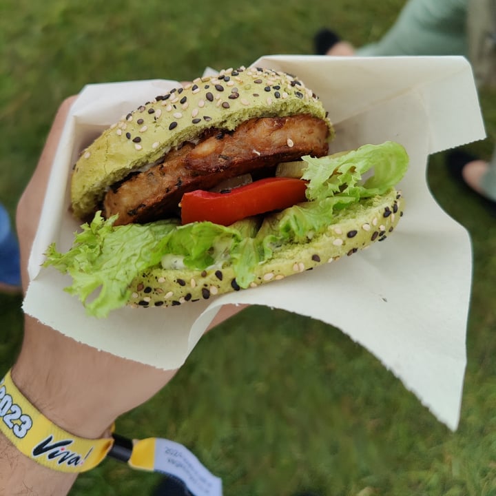 photo of The Dutch Weed Burger Weed burger shared by @lukasser on  02 Aug 2023 - review