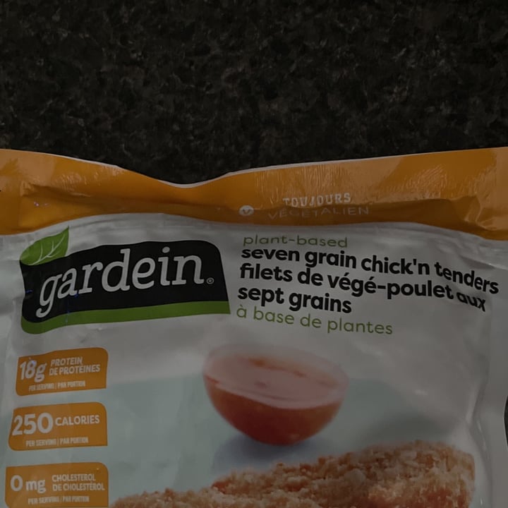 photo of Gardein Seven Grain Crispy Tenders shared by @juliachavy on  15 Feb 2023 - review