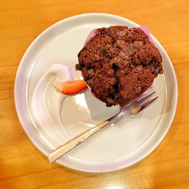 photo of Blue Kiwi Choc Chip Muffin shared by @anne13 on  29 Jun 2023 - review