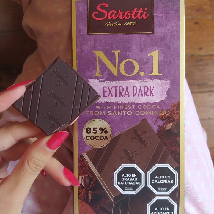 photo of Sarotti Chocolate extra dark shared by @nekrochan on  05 Mar 2023 - review