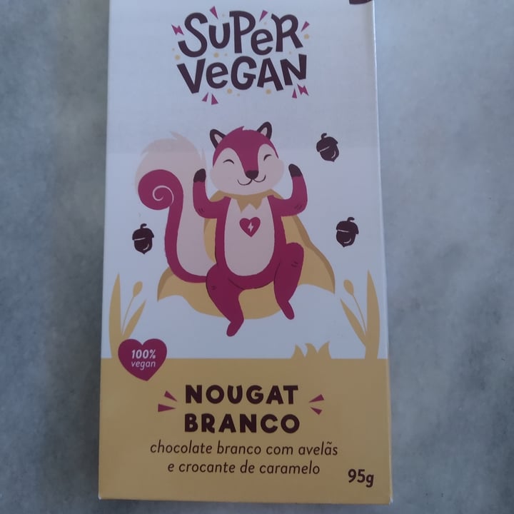 photo of Super Vegan Nougat Branco - chocolate branco com avelãs e crocante de caramelo shared by @chuusavethebees on  31 Mar 2023 - review