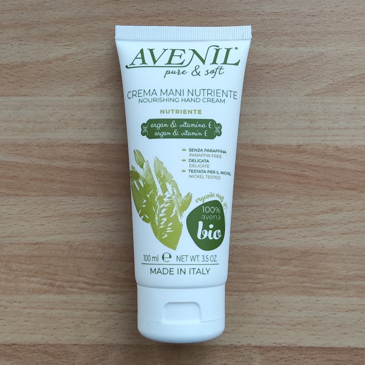 photo of Avenil Crema Mani Nutriente shared by @vluca on  22 Jan 2023 - review