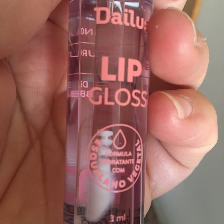photo of Dailus Lip gloss shared by @litarodrigues on  20 May 2023 - review