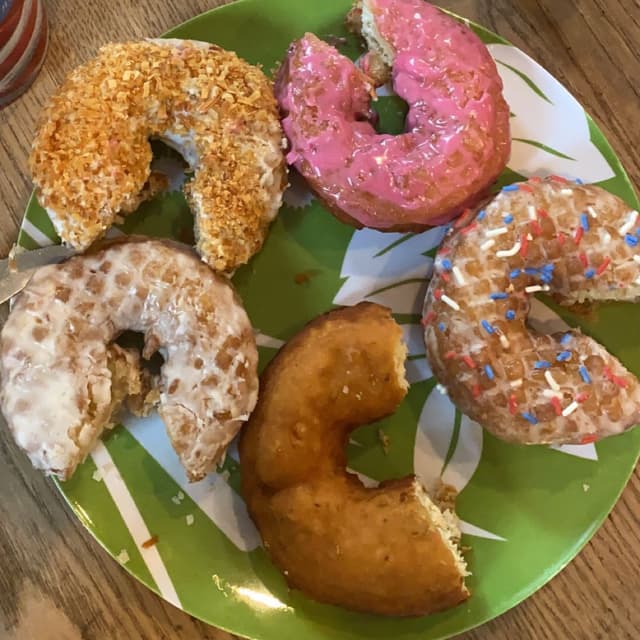 Photo of the dish “Vegan Old Fashioned Donut”