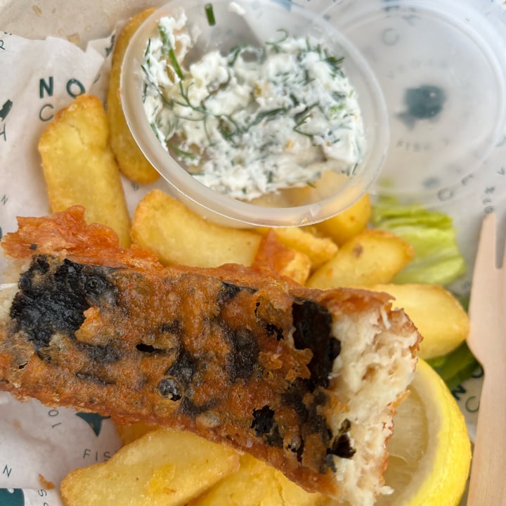 photo of No Catch Vegan cod & chips shared by @hypnicol on  15 Aug 2023 - review