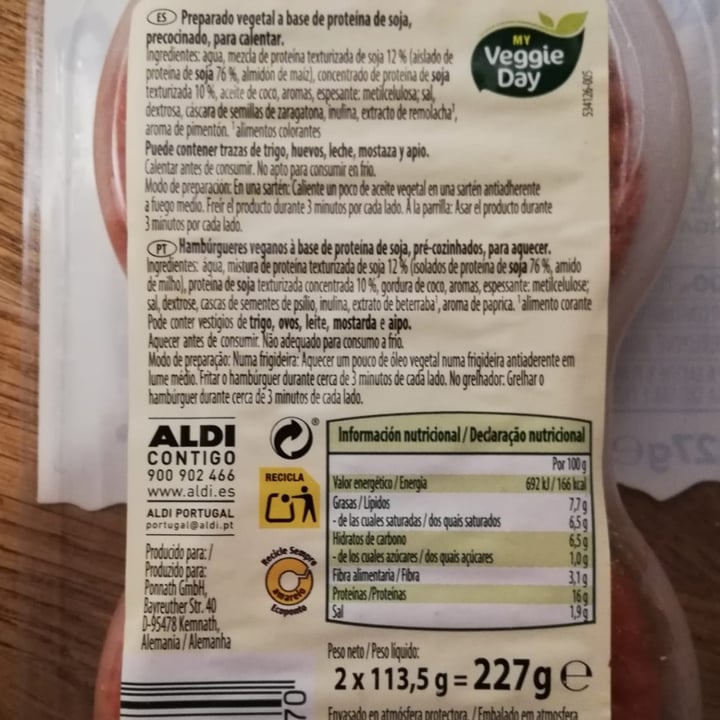 photo of My veggie day Hambúrguer à base de proteína de soja shared by @marinasnchez on  10 Feb 2023 - review