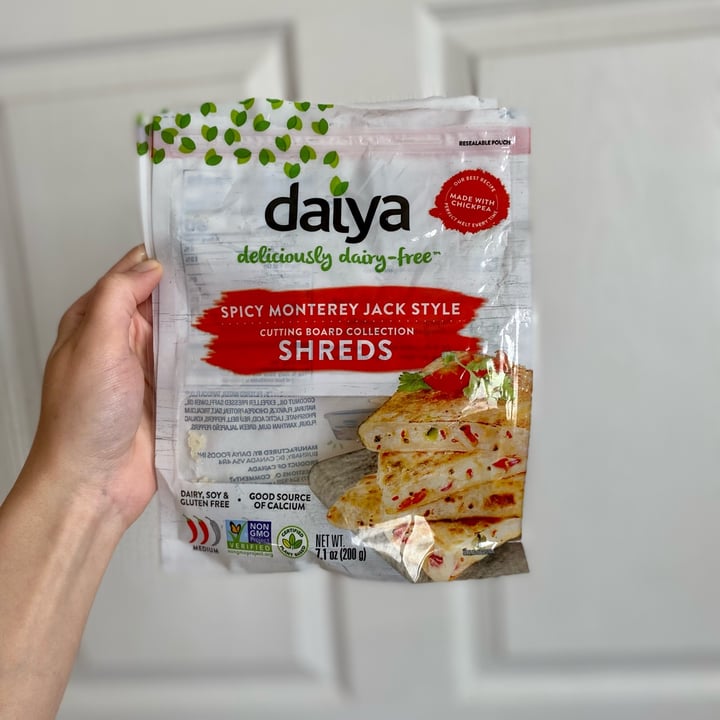 photo of Daiya Spicy Monterey Jack Style Shreds shared by @oddish on  29 Jun 2023 - review