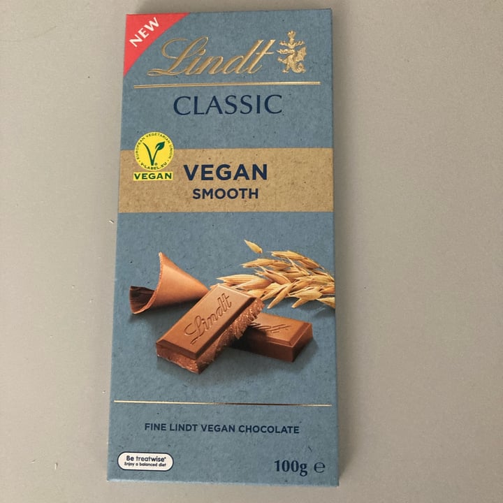 lindt-classic-vegan-smooth-review-abillion