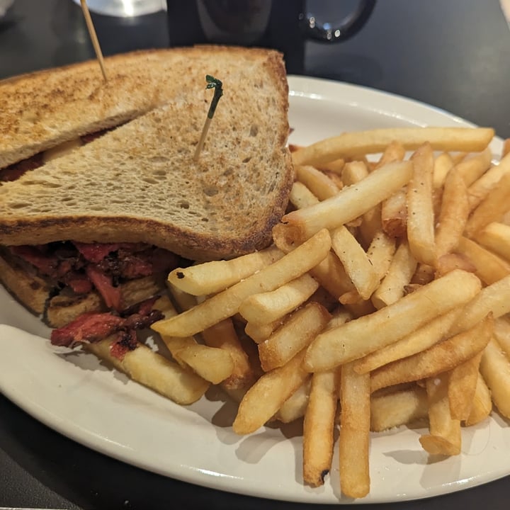 photo of Champs Diner The Reuben shared by @bklynsheep on  04 Jan 2023 - review