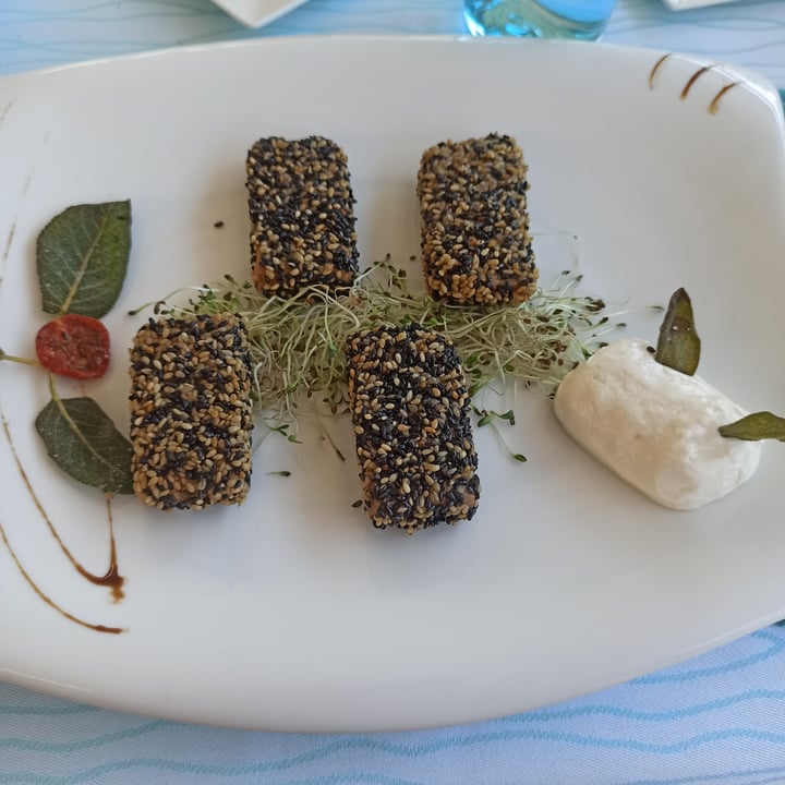 photo of Trattoria Glisenti Tofu ai semi di sesamo shared by @annaboodmann on  12 Aug 2023 - review