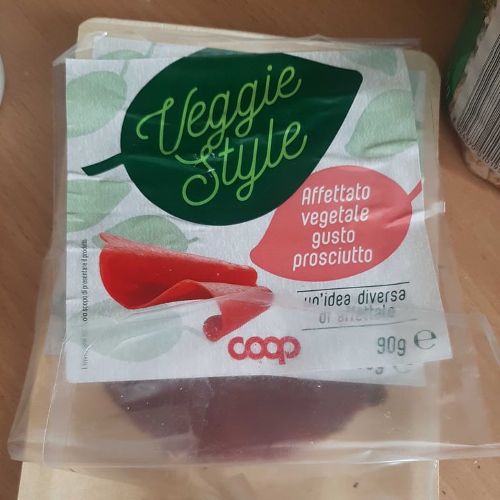 photo of Veggie Style (COOP) affettato vegetale gusto prosciutto shared by @cuteness on  18 Mar 2023 - review