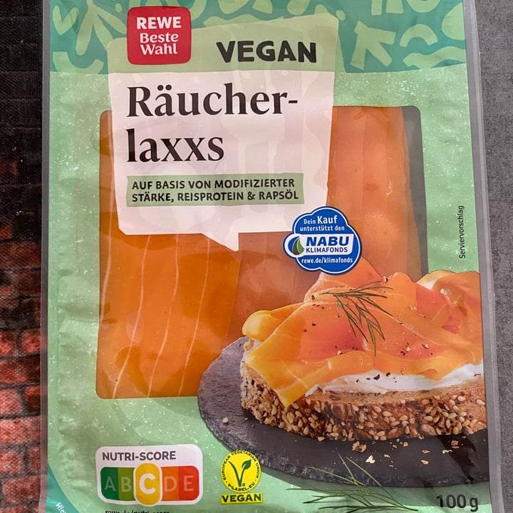 photo of REWE Beste Wahl Räucherlaxxs shared by @veganfamilyinviaggio on  23 Jul 2023 - review