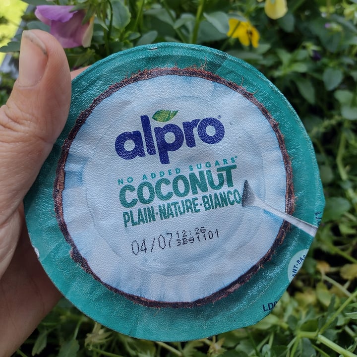 photo of Alpro coconut bianco natur shared by @dratini on  13 Jun 2023 - review