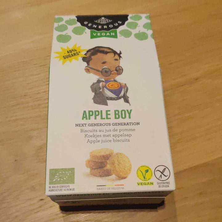 photo of Generous apple boy apple juice biscuits shared by @camireds on  10 Aug 2023 - review