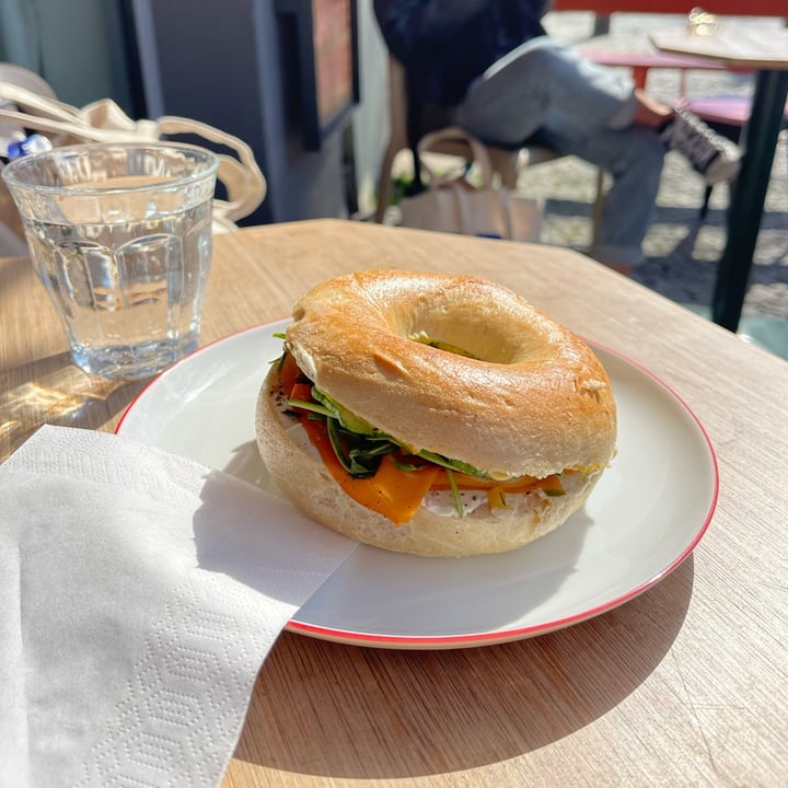 photo of Nothaft Seidel Café vegan laxx bagel shared by @lolachalmers on  08 Apr 2023 - review