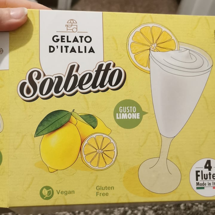 photo of Gelato D'Italia Sorbetto gusto limone shared by @finoaquituttobene on  15 Apr 2023 - review