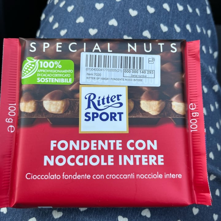 photo of Ritter Sport Chocolate amargo con Avellana entera shared by @itsfrannie on  04 May 2023 - review