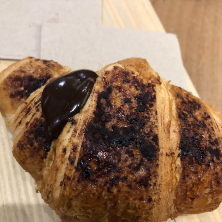 photo of Pappare Croissant con Nocciolata Vegan shared by @frappa on  20 Mar 2023 - review