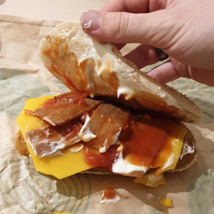 photo of Burger King Vegan Royale Bacon King shared by @timea on  18 Mar 2023 - review
