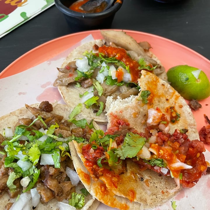 photo of La Cochera Vegana Tacos shared by @wendylararomero on  24 Dec 2022 - review