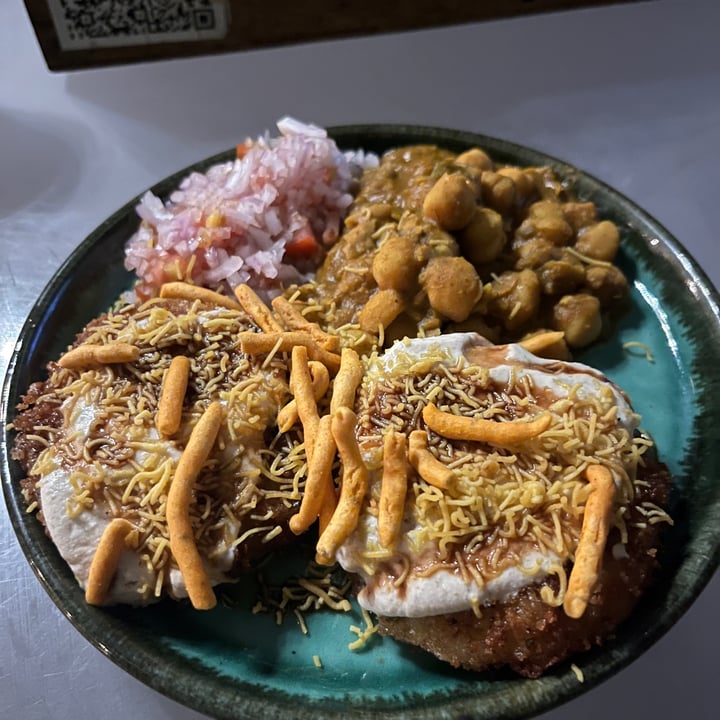 photo of Terrasen Cafe - Poets And Oats Aloo Tiki Chole Chaat shared by @abhi133r on  28 Jul 2023 - review
