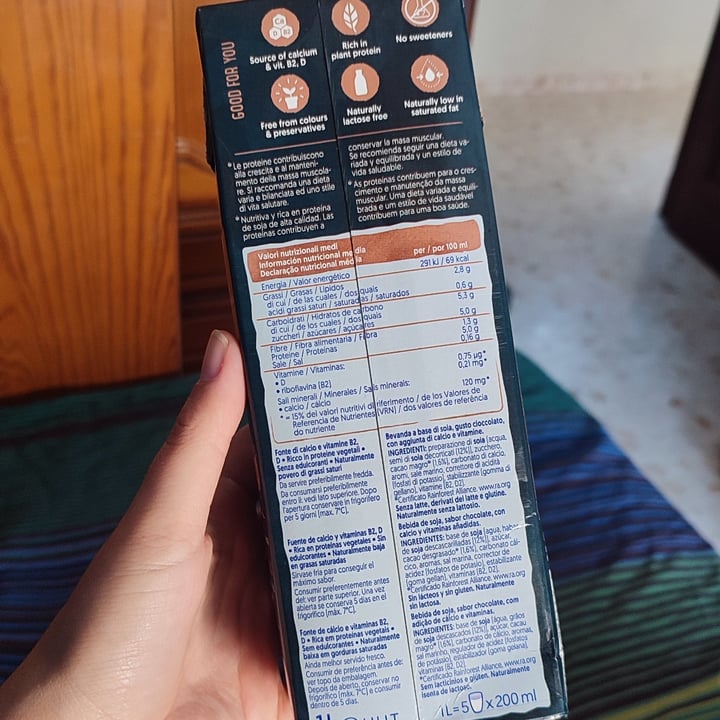 photo of Alpro Alpro Plant Protein Chocolate Flavour shared by @theandalusianqueer on  23 Jul 2023 - review