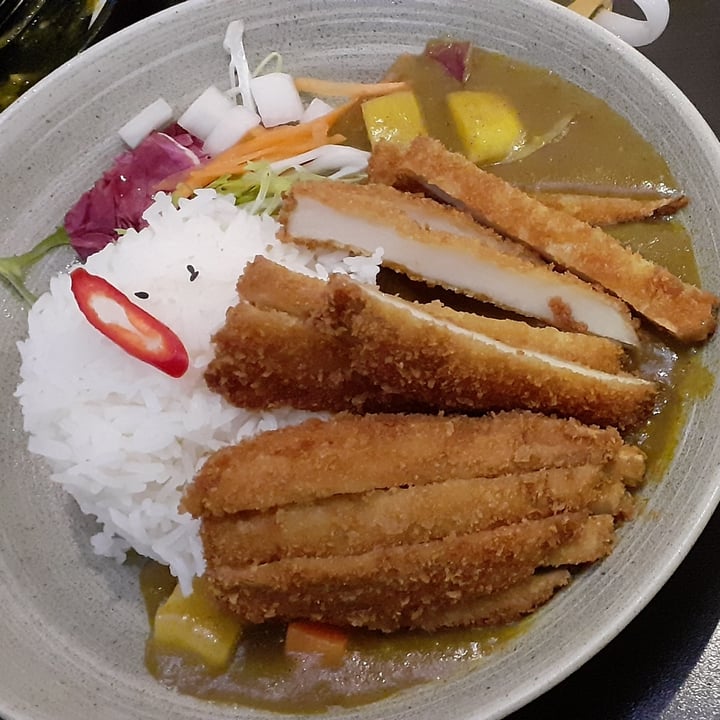 photo of Suissi Vegan Asian Kitchen King trumpet mushroom katsu shared by @dhavalvegan on  18 Apr 2023 - review