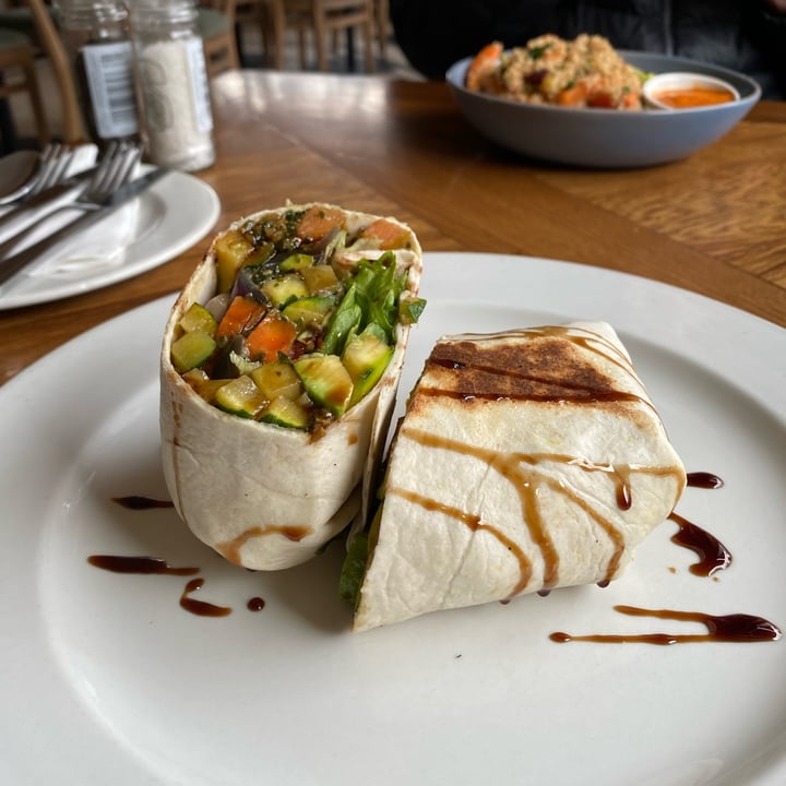 photo of Ya-Ya Cafe Roast Veg, Basil Pesto & (no Buffalo Mozzarella) Wrap shared by @clarisenilene on  17 Jul 2023 - review