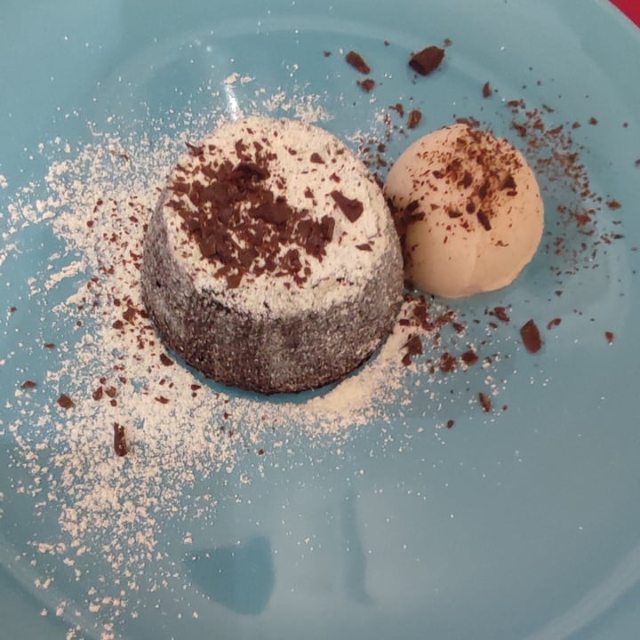 photo of MagnEtico Bistrò tortino al cioccolato shared by @sonia02 on  31 Jul 2023 - review