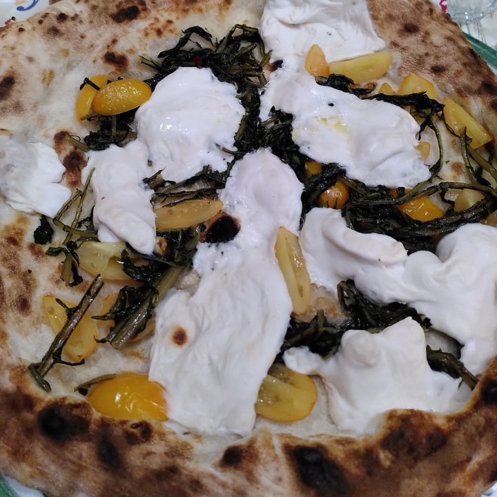 photo of Pizzium - Bologna pizza bianca cicoria, pomodorini gialli, olive shared by @walkabout-veg on  04 Aug 2023 - review