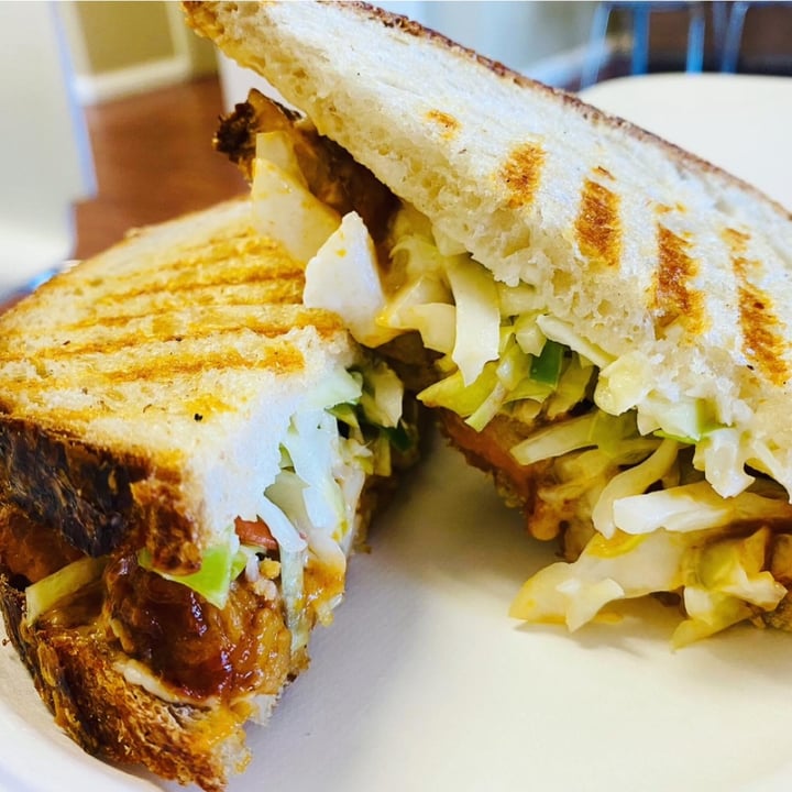 photo of Loving Hut BBQ Sandwich shared by @tabithalewis on  25 Jun 2023 - review