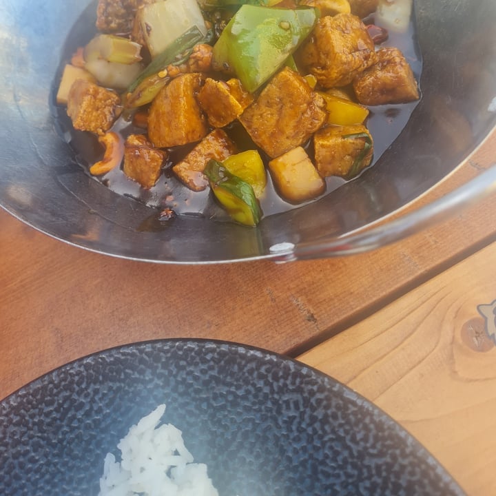 photo of Lah Lah Kung Pao Tofu shared by @notjustforvegans on  19 Jul 2023 - review